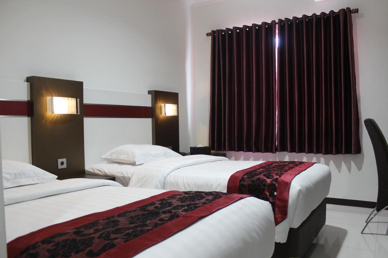 Idea'S Hotel Jalan Ibrahim Aji Bandung Zewnętrze zdjęcie