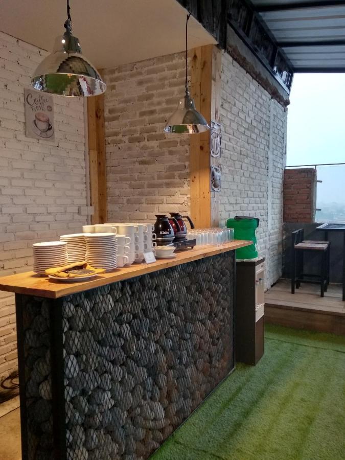 Idea'S Hotel Jalan Ibrahim Aji Bandung Zewnętrze zdjęcie